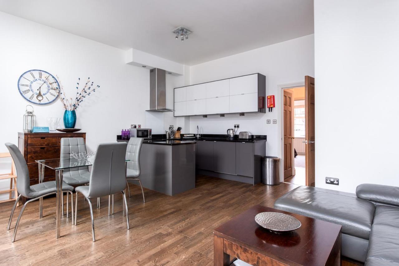 Chelsea Green Apartments Лондон Экстерьер фото